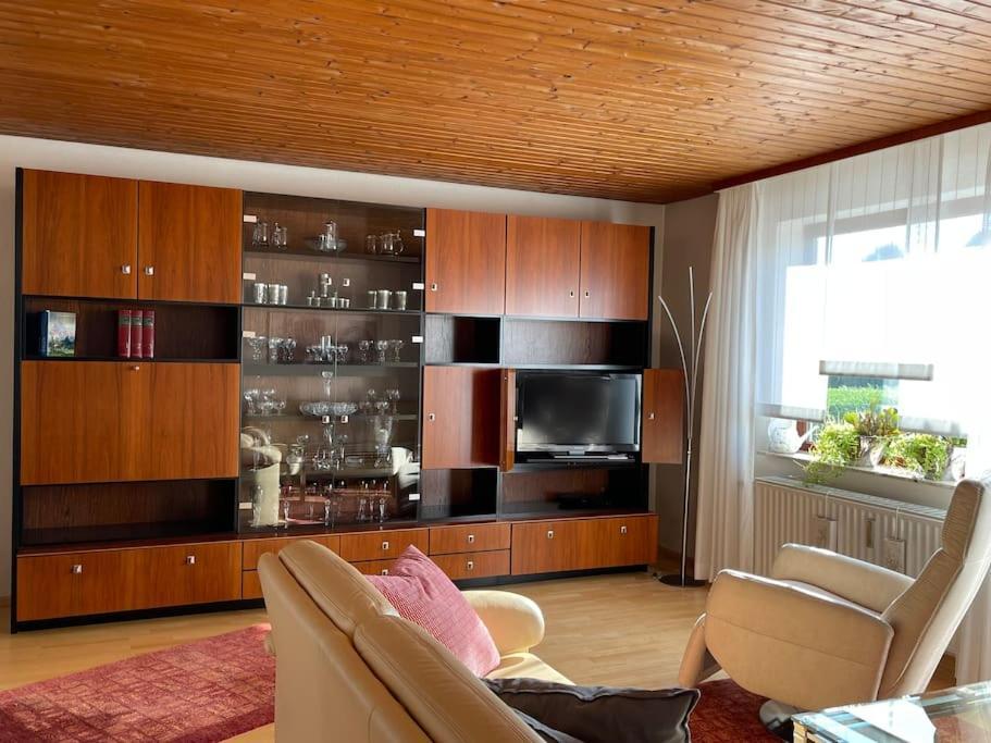 Ferienwohnung Leuchtbergblick Mit Terrasse Und Pkw Stellplatz เอชเวเกอ ภายนอก รูปภาพ